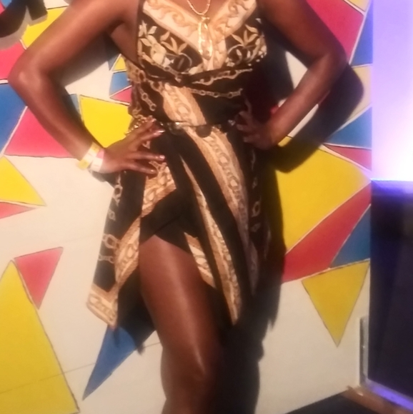 Tunic - Picture 2 of 2